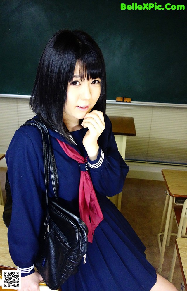 Mai Araki - Tiny Brazer Sideblond No.14ba4c